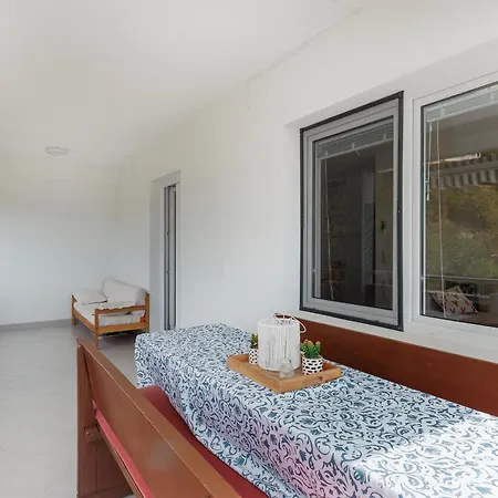Bernarda Apartman Igrane
