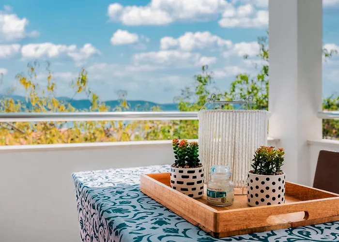 Апартаменты Bernarda Игране